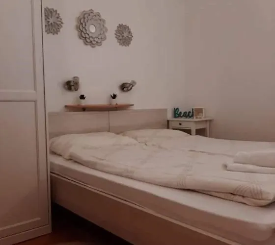 Porec Luxury Gostinjska kuća 3*